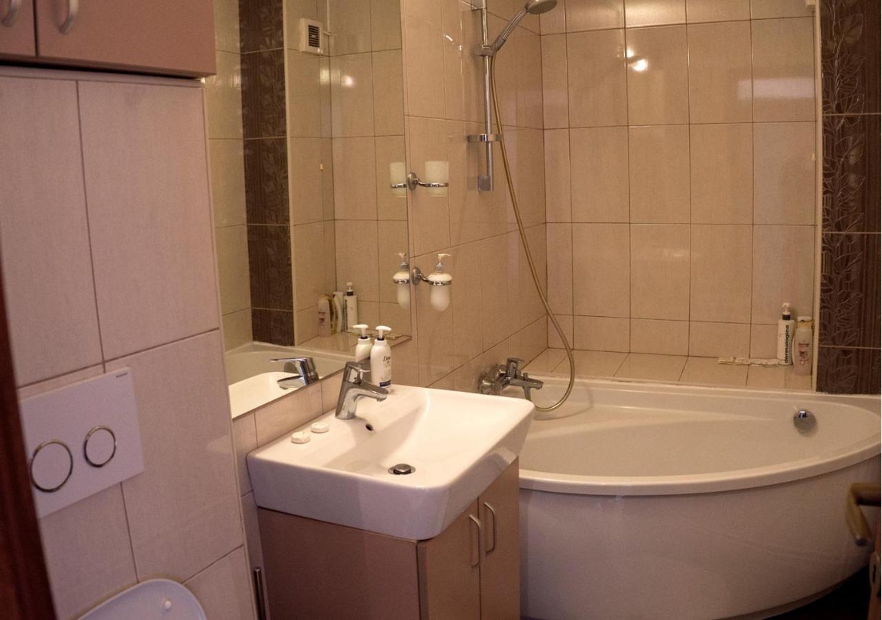 Cozy Parc Sebastian Apartment Bucarest Extérieur photo